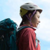 【女性の服装】登山用ヘルメットの必要性とおすすめの選び方